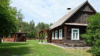 Фото Загородные дома Усадьба  г. Каменюки